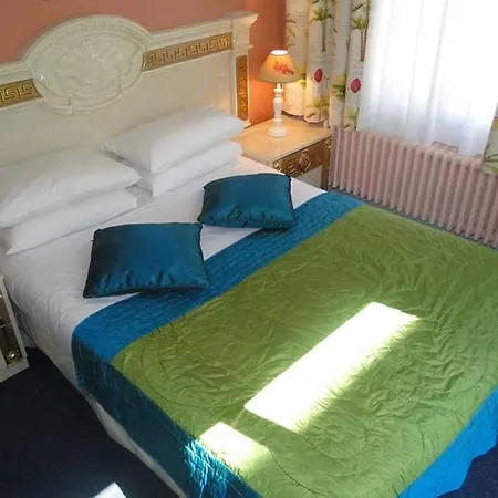 Paulette Centre Cathedrale Руан