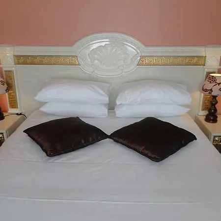 Paulette Centre Nouveau 3* Rouen