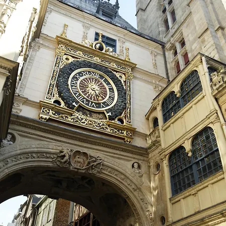 Paulette Centre Cathedrale Руан