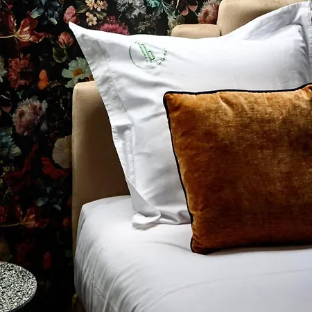 Paulette Centre Cathedrale Руан