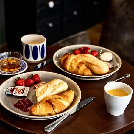 Отель Paulette Centre Cathedrale