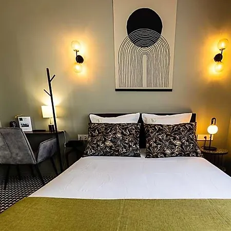 Hotel Paulette Centre Cathedrale 3*
