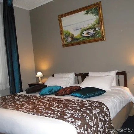 Paulette Centre Cathedrale Hotel 3*