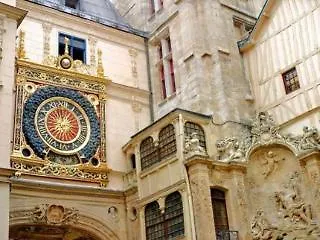 Hotel Paulette Centre Cathedrale 3*