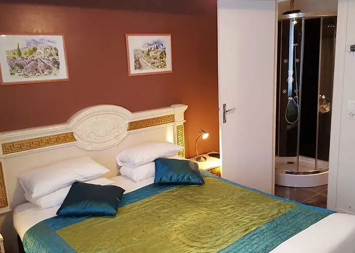 Paulette Centre Cathédrale Hotel 3*