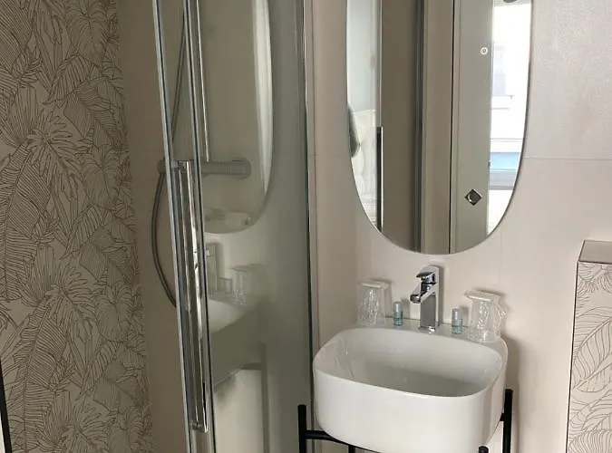 Paulette Centre Cathédrale Hotel