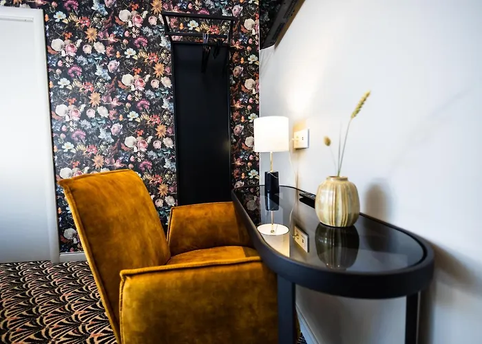 Hotel Paulette Centre Cathédrale 3*