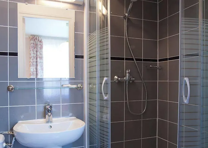 Paulette Centre Cathedrale 3*